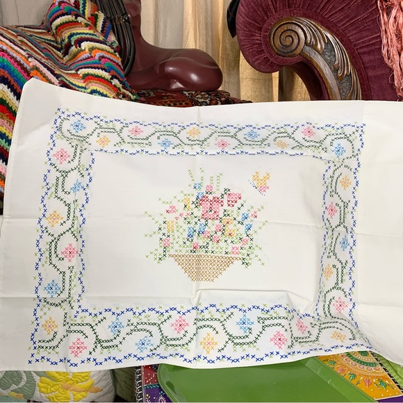 70s Pillowcase Cross Stitch Print - Picture 1 of 8